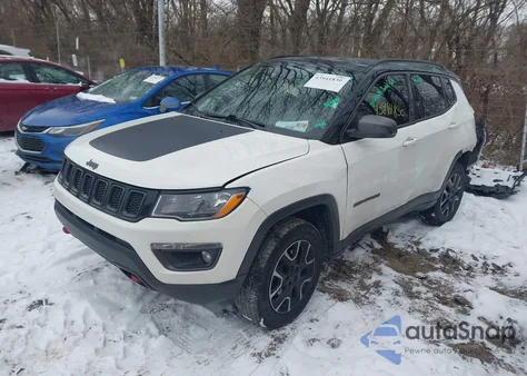 2021 Jeep Compass Trailhawk 4X4 from USA, damaged, VIN 3C4NJDDB6MT524171